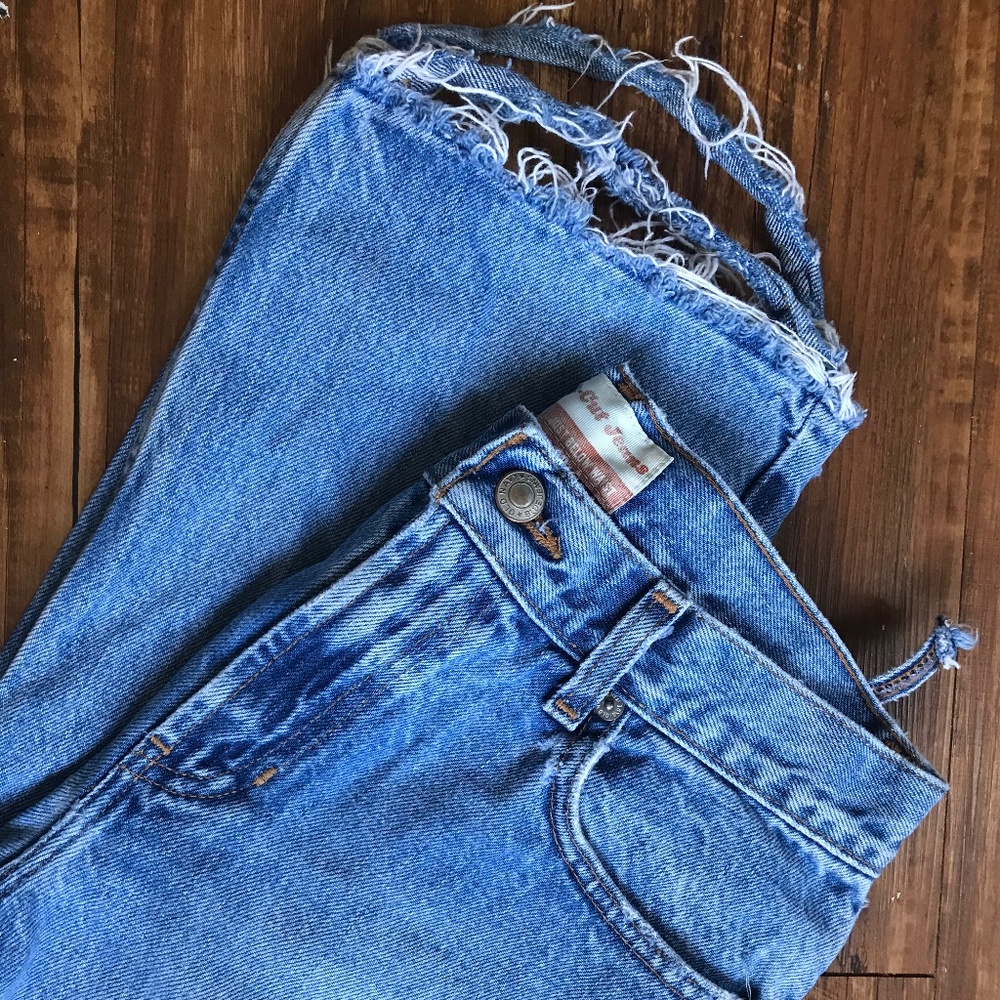 Vintage Distressed Jeans Straight Leg Light Washed